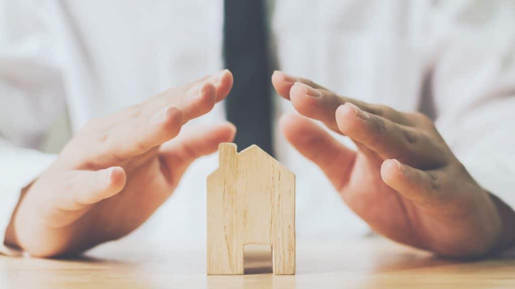 What Should You Know Before Filing a Roof Insurance Claim?