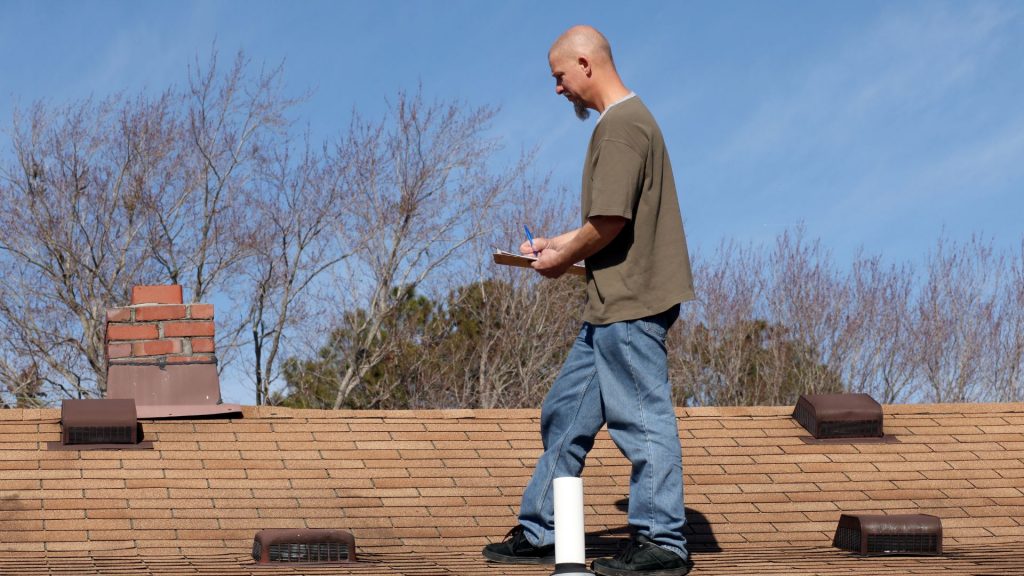 DIY Roof Inspection Checklist: What Homeowners Need to Know